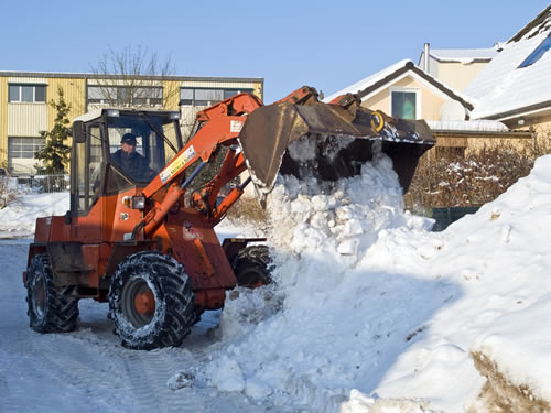 Winterdienst durch Hans Möller und Söhne GmbH