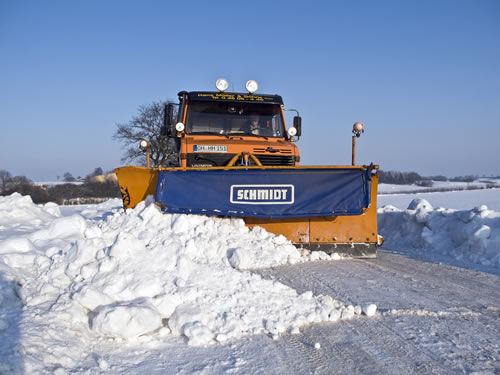 Winterdienst durch Hans Möller und Söhne GmbH